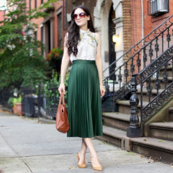 SOLD🥀 Oliveve Zoe Leather Tote In Red Clay - Picture 11 of 12